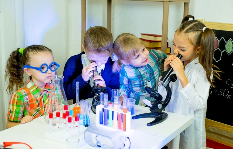 Science Experiments Learning by Doing